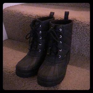 Sperry snow boots